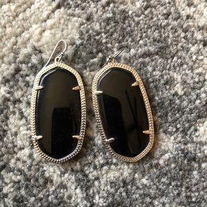 Black Kendra Scott Danielle earrings